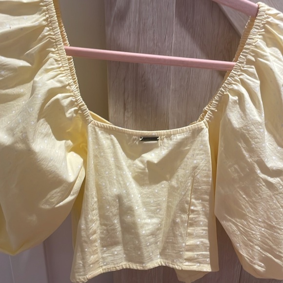 Billabong The Salty Blonde Sun Glow Crop Blouse - Picture 7 of 8